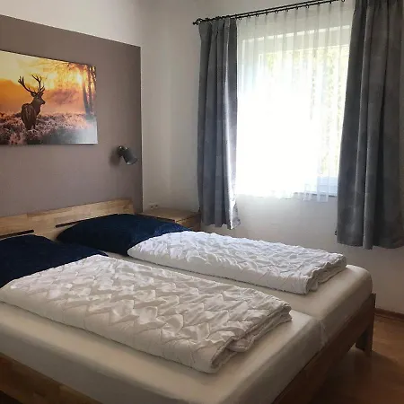 Im Landhausstil Mit Terrasse Und Bergblick Hébergement de vacances Füssen